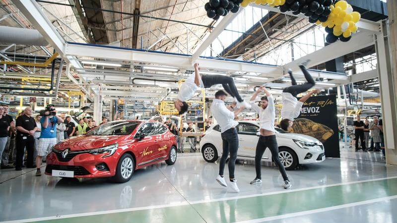 Opening of clio 5 production line